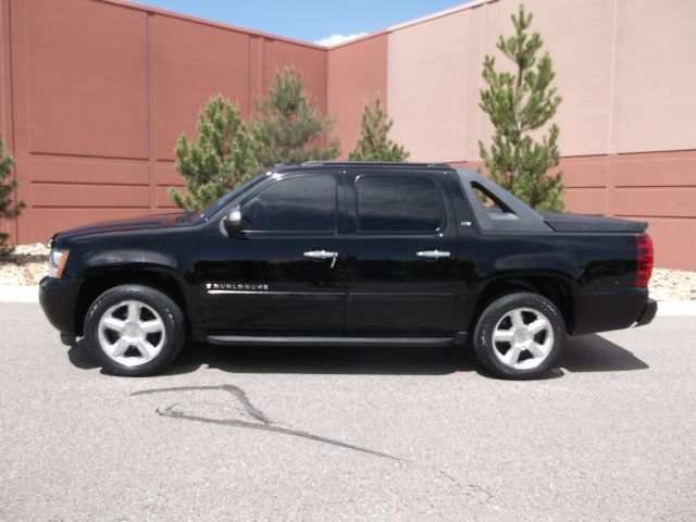 Chevrolet Avalanche 2008 photo 18