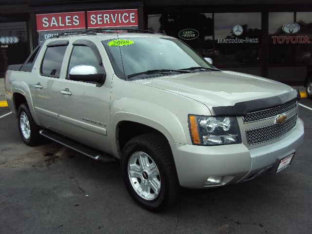 Chevrolet Avalanche 2008 photo 2