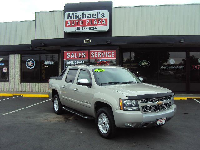 Chevrolet Avalanche 2008 photo 3