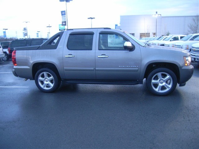 Chevrolet Avalanche 2008 photo 1