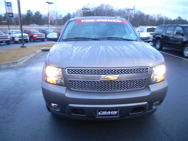 Chevrolet Avalanche 2008 photo 3