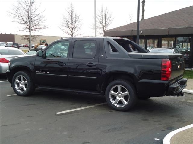 Chevrolet Avalanche Lariat Super Duty Unspecified