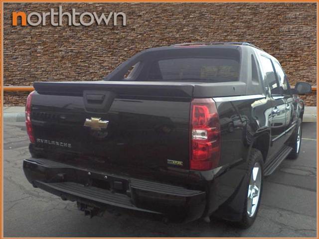 Chevrolet Avalanche 2008 photo 1