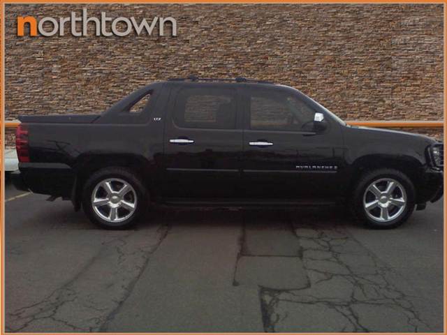 Chevrolet Avalanche 2008 photo 5