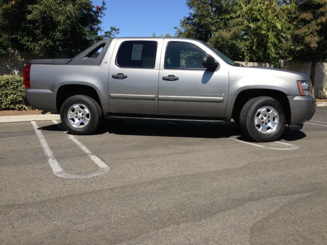 Chevrolet Avalanche 2009 photo 3