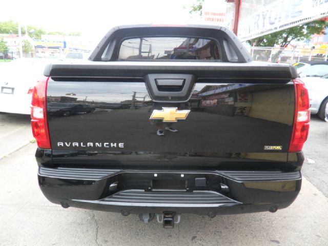 Chevrolet Avalanche 2009 photo 1