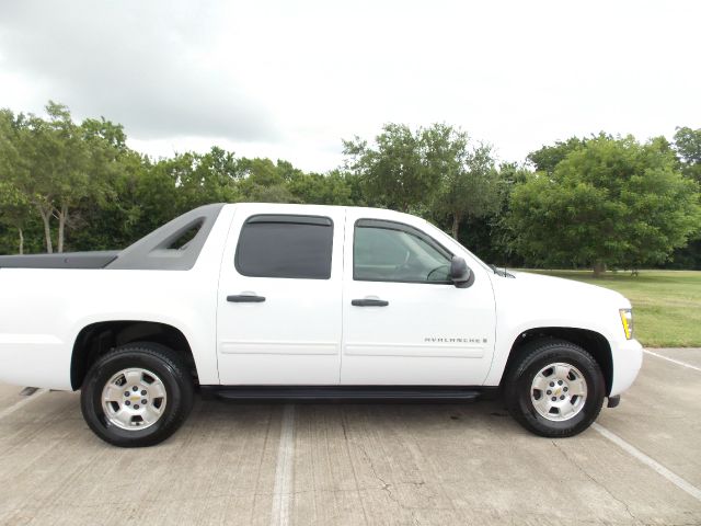 Chevrolet Avalanche 2009 photo 53