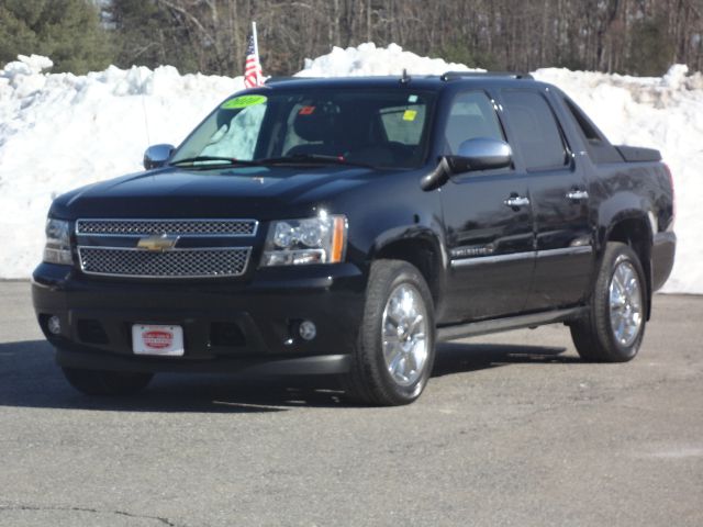 Chevrolet Avalanche 2010 photo 4