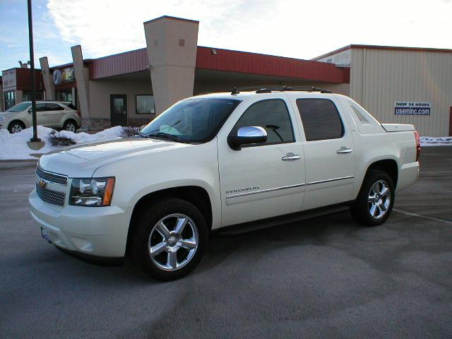 Chevrolet Avalanche 2011 photo 5