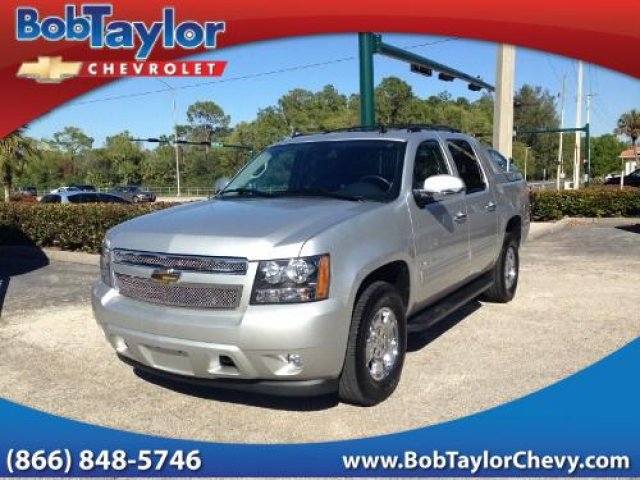 Chevrolet Avalanche 2011 photo 4