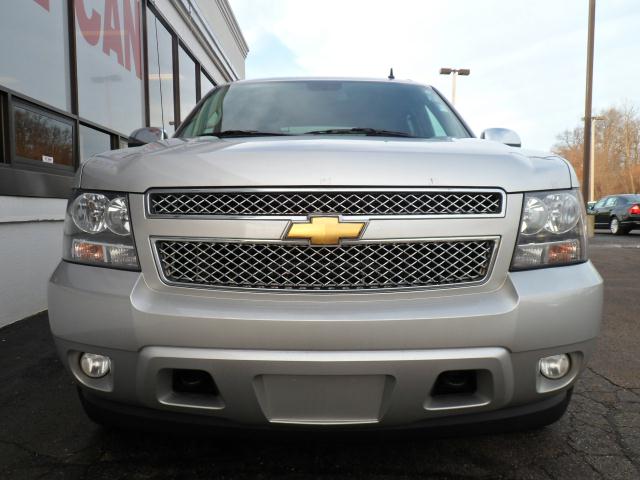 Chevrolet Avalanche 2011 photo 3