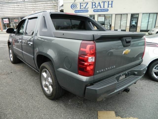 Chevrolet Avalanche SLE SLT WT Unspecified