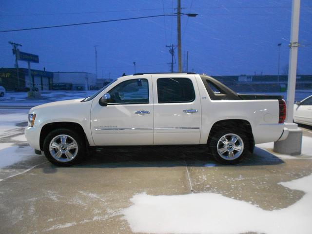 Chevrolet Avalanche SLE SLT WT Unspecified