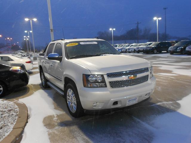 Chevrolet Avalanche 2011 photo 1