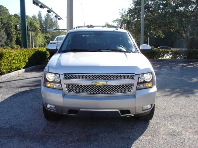 Chevrolet Avalanche 2011 photo 4