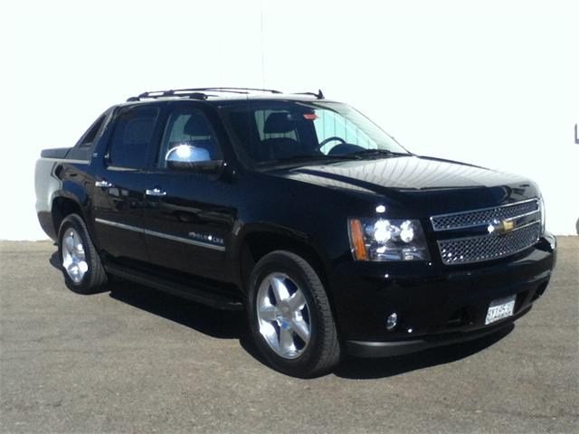 Chevrolet Avalanche 2011 photo 5