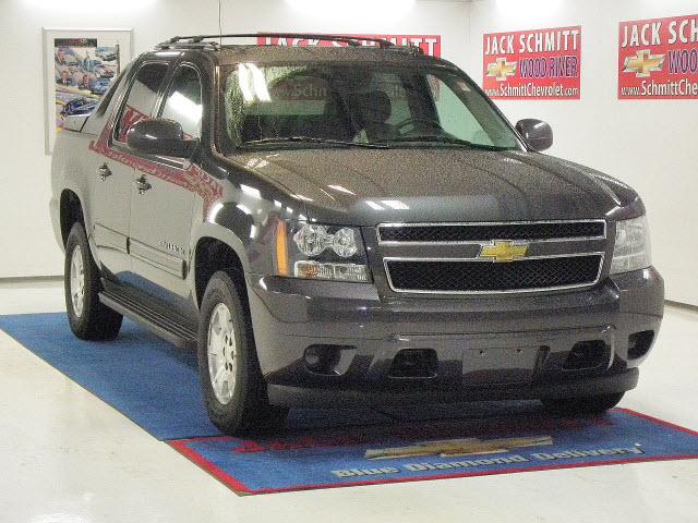 Chevrolet Avalanche 2011 photo 5