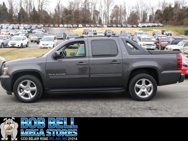 Chevrolet Avalanche 2011 photo 5