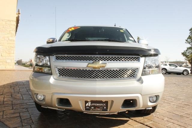 Chevrolet Avalanche 2011 photo 1