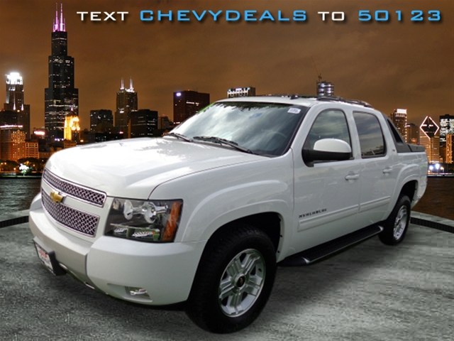 Chevrolet Avalanche 2011 photo 4