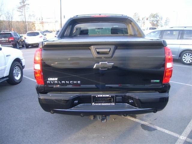 Chevrolet Avalanche 2012 photo 5