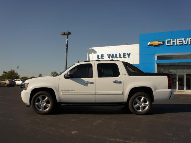 Chevrolet Avalanche 2012 photo 3