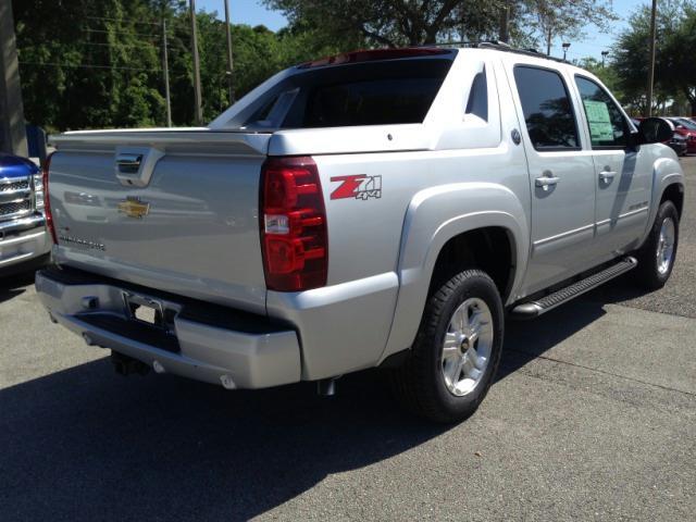 Chevrolet Avalanche 2013 photo 16