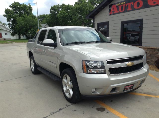 Chevrolet Avalanche 2014 photo 4