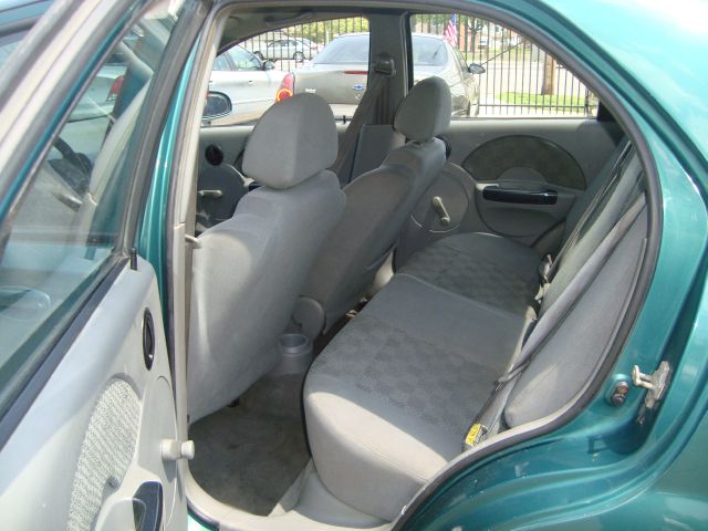 Chevrolet Aveo 2004 photo 18