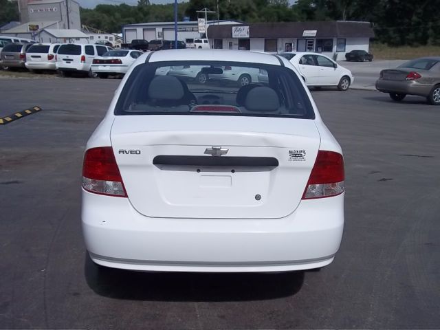 Chevrolet Aveo 2004 photo 1