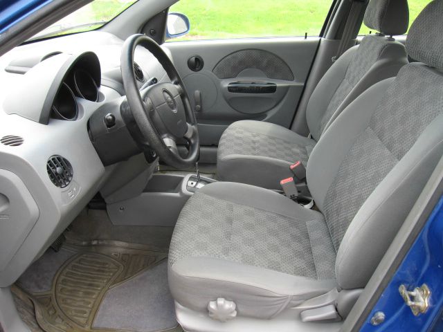 Chevrolet Aveo 2004 photo 3