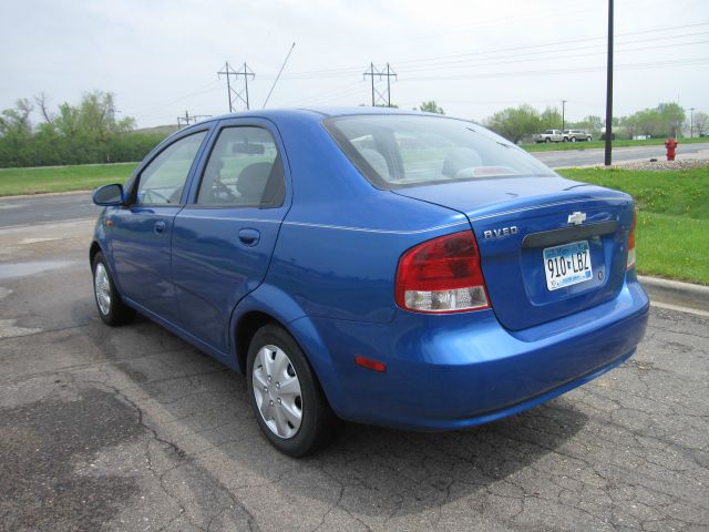 Chevrolet Aveo 2004 photo 8