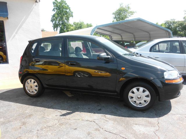 Chevrolet Aveo 2004 photo 3