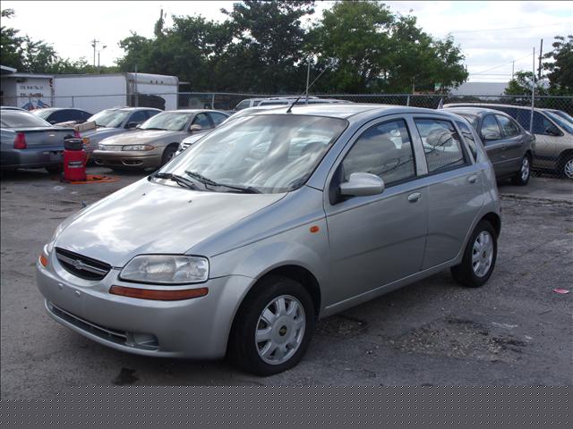 Chevrolet Aveo 2004 photo 4