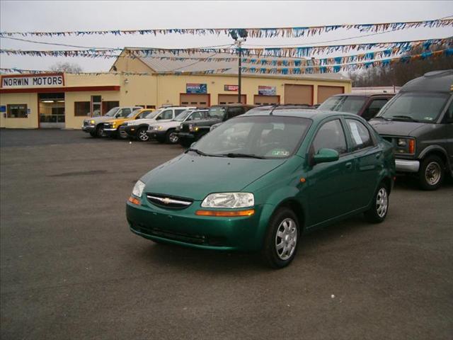 Chevrolet Aveo Base Sedan