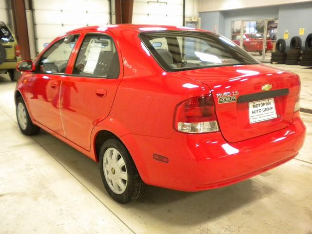 Chevrolet Aveo 2004 photo 4