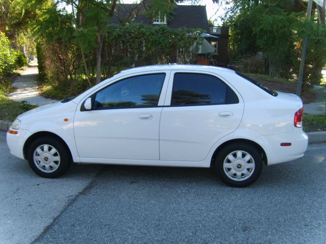 Chevrolet Aveo 2004 photo 3