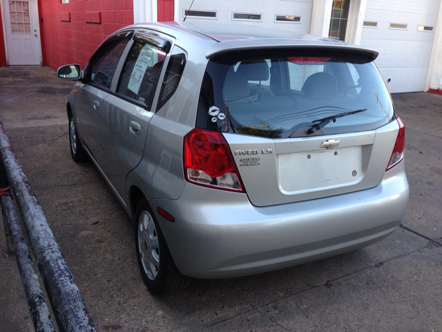 Chevrolet Aveo 2004 photo 1