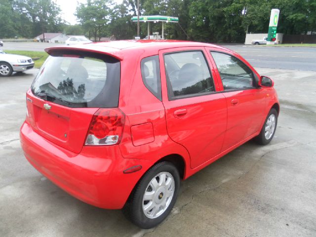 Chevrolet Aveo 2004 photo 6