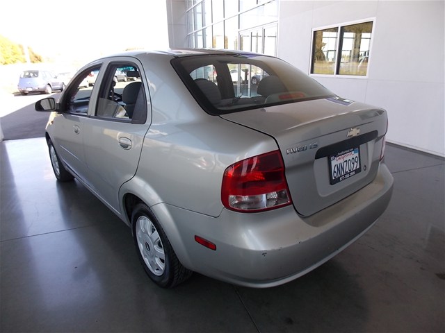 Chevrolet Aveo 2004 photo 1