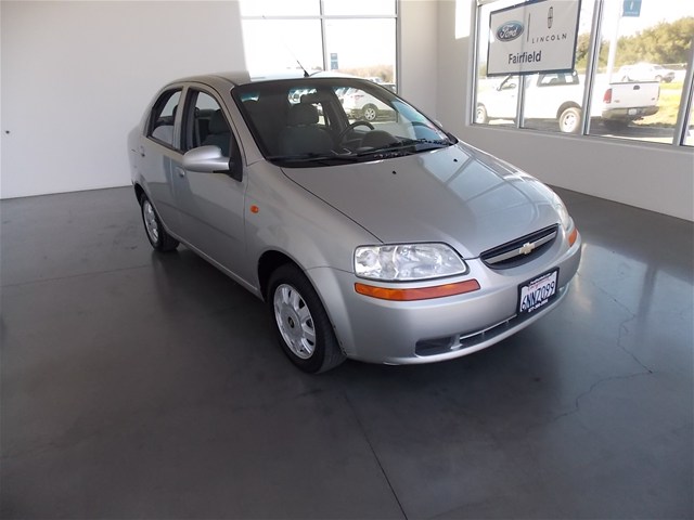 Chevrolet Aveo 2004 photo 2