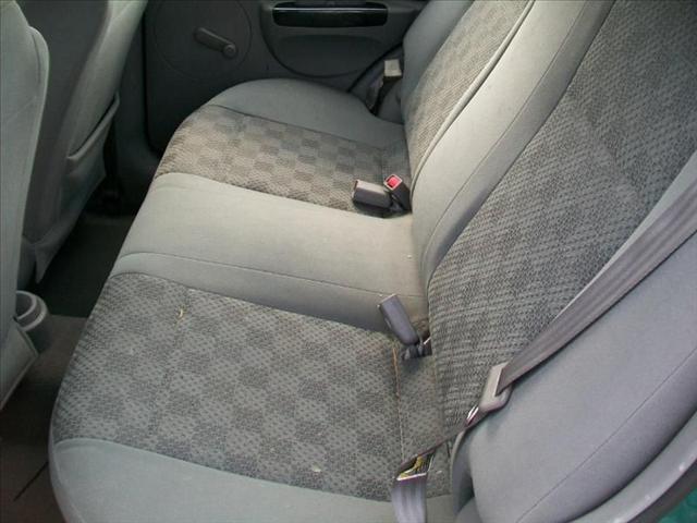 Chevrolet Aveo 2004 photo 3