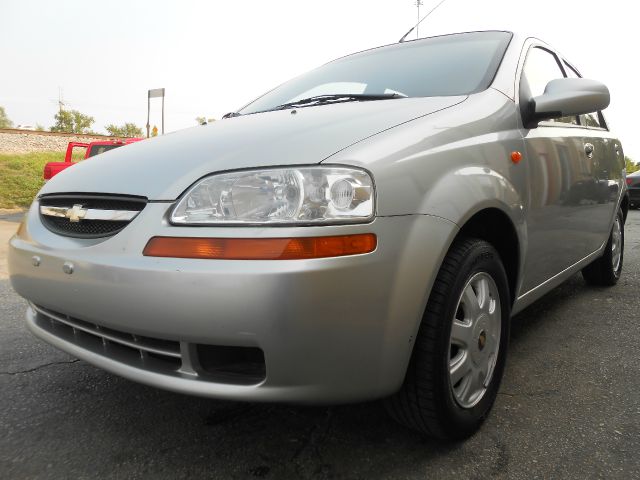 Chevrolet Aveo 2004 photo 0