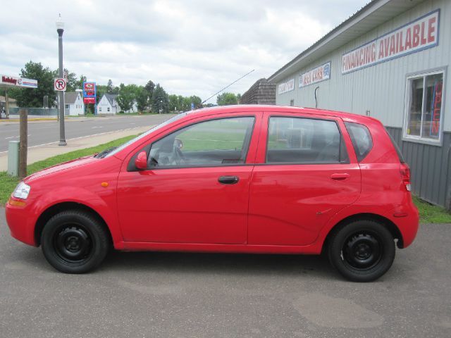 Chevrolet Aveo 2004 photo 1