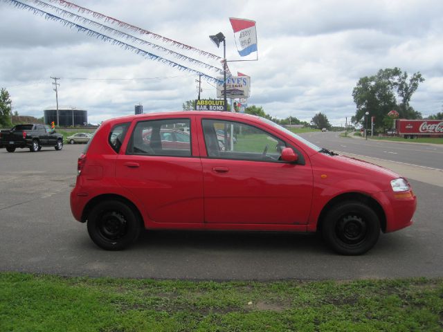 Chevrolet Aveo 2004 photo 3