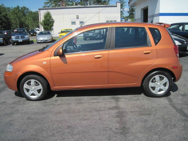 Chevrolet Aveo 2005 photo 2