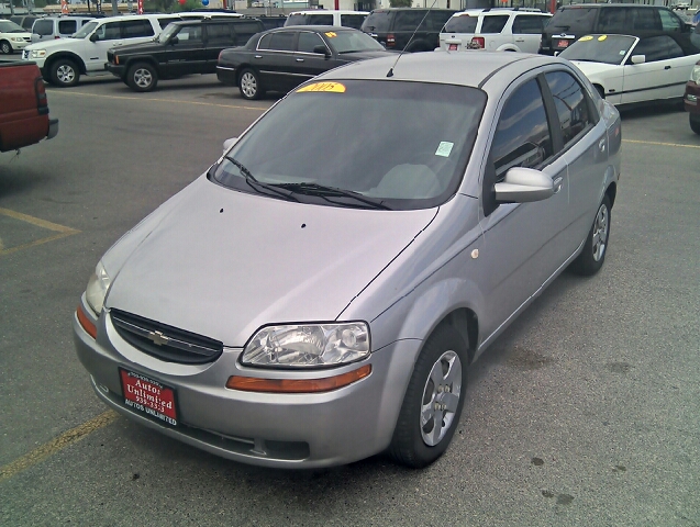 Chevrolet Aveo 2005 photo 2