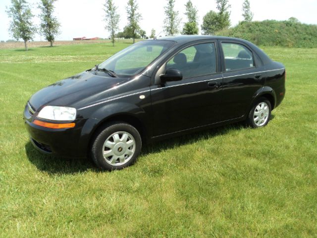 Chevrolet Aveo 2005 photo 2