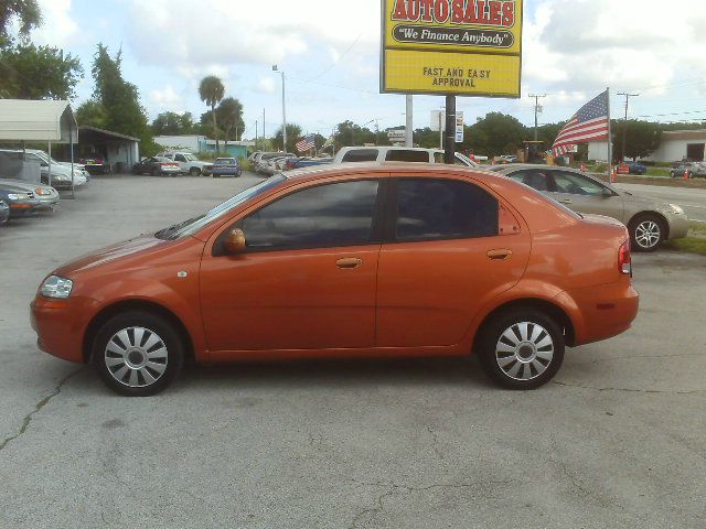 Chevrolet Aveo 3.2 Sedan 4dr Sedan