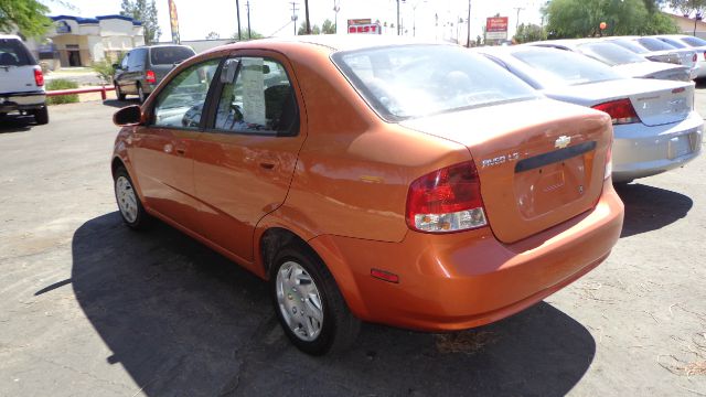 Chevrolet Aveo 3.2 Sedan 4dr Sedan